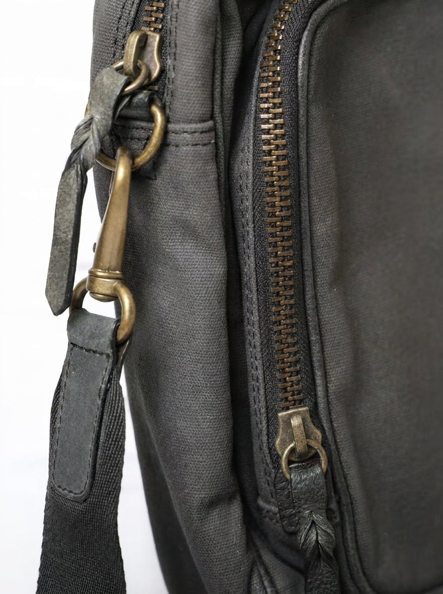 OFFICIUM LAPTOP BAG – CHARCOAL