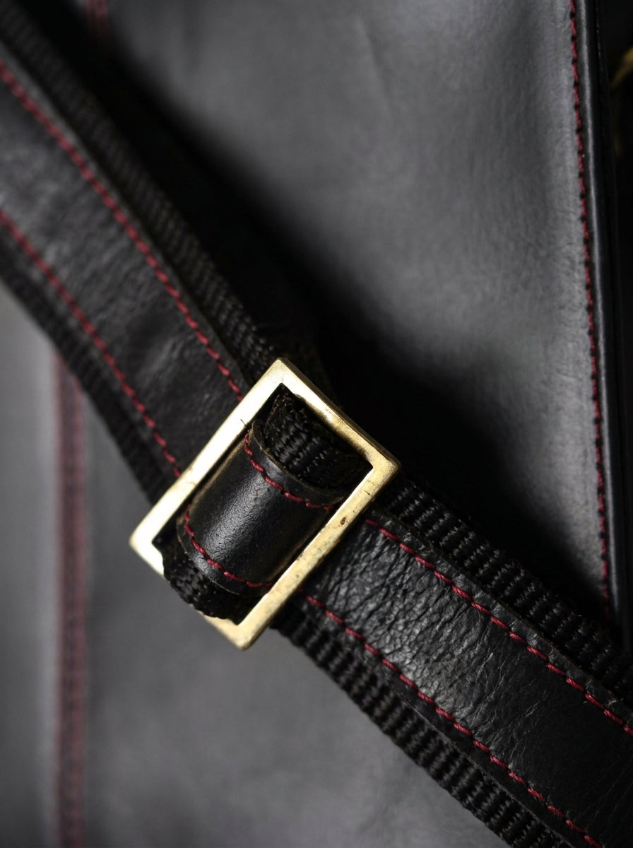 NOX MESSENGER BAG